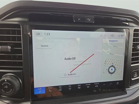 New 2025 Ford F150 Lariat w/ Equipment Group 501A Mid image 12