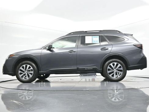 Used 2022 Subaru Outback Premium AWD/4WD image 37