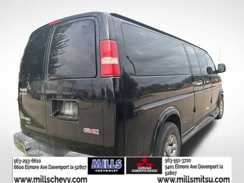 Used 2013 GMC Savana 2500 Extended RWD image 3