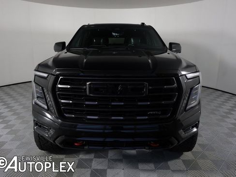 Used 2025 GMC Yukon XL AT4 Ultimate image 2