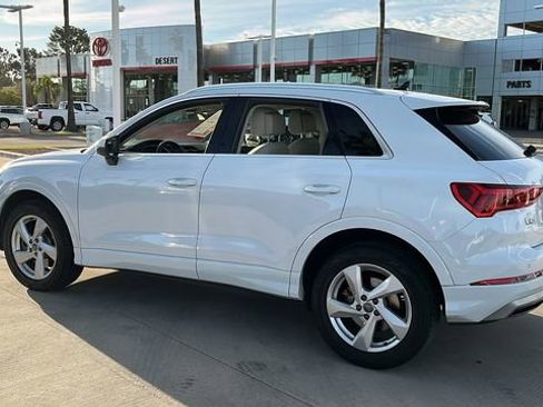 Used 2019 Audi Q3 2.0T Premium Plus image 4