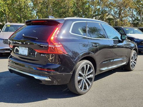 Certified 2023 Volvo XC60 B6 Ultimate w/ Protection Package Premier image 6