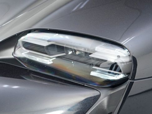 Used 2022 Porsche Taycan 4 Cross Turismo image 59