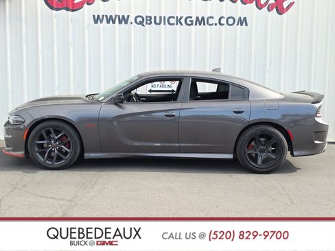 Used 2023 Dodge Charger R/T w/ Blacktop Package RWD image 4