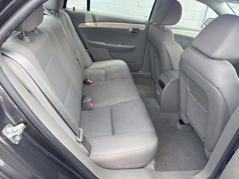 Used 2012 Chevrolet Malibu LS image 19