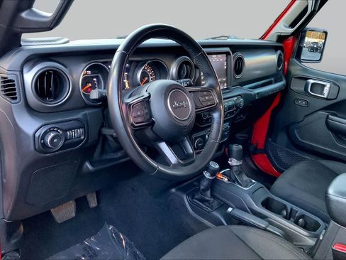 Used 2021 Jeep Wrangler Sport AWD/4WD image 15
