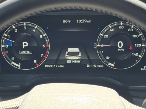 Used 2024 Mitsubishi Outlander SE Black Edition image 14