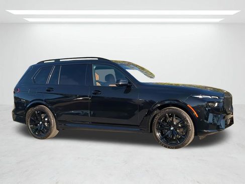 New 2026 BMW X7 xDrive40i w/ Executive Package image 2