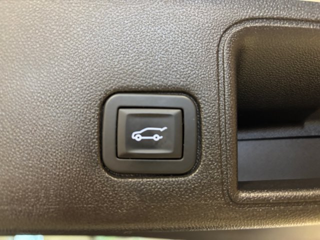 Used 2019 GMC Terrain SLE w/ Driver Convenience Package AWD/4WD image 25