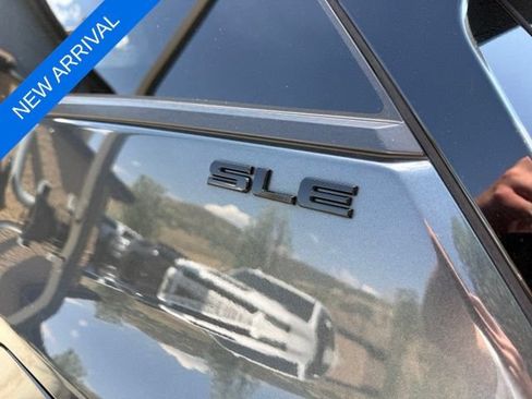 Used 2021 GMC Terrain SLE w/ Driver Convenience Package AWD/4WD image 7