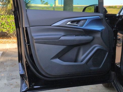 New 2026 Chevrolet Equinox EV LT image 7