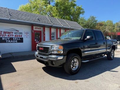 Used 2005 GMC Sierra 2500 SLT
