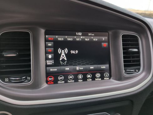 Used 2022 Dodge Charger SXT image 22