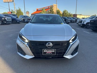 Used 2024 Nissan Altima 2.5 SV