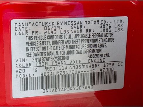 Used 2019 Nissan Sentra SR image 32