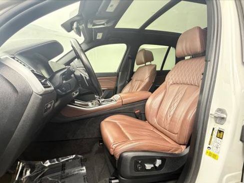 Used 2020 BMW X5 sDrive40i w/ Premium Package image 12