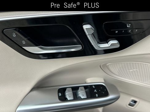 Certified 2022 Mercedes-Benz C 300 Sedan image 15