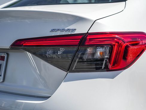 Certified 2024 Honda Civic Sport image 11