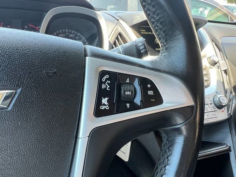 Used 2017 Chevrolet Equinox LT w/ Convenience Package image 11