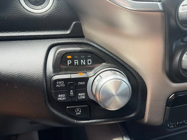 Used 2022 RAM 1500 Laramie AWD/4WD image 19