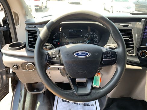 Used 2021 Ford Transit 350 DRW RWD image 21