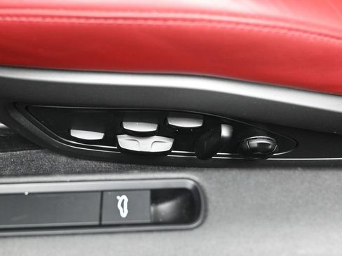 Certified 2021 Porsche 911 Turbo AWD/4WD image 15