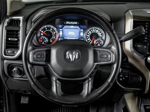 Used 2023 RAM 2500 Laramie AWD/4WD image 16