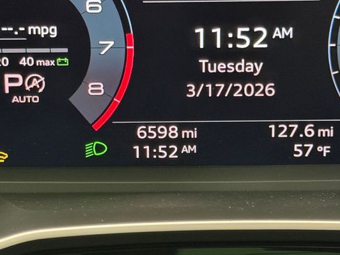 Used 2025 Audi Q3 2.0T Premium w/ Convenience Package image 24