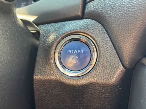Used 2019 Toyota RAV4 XSE AWD/4WD image 33