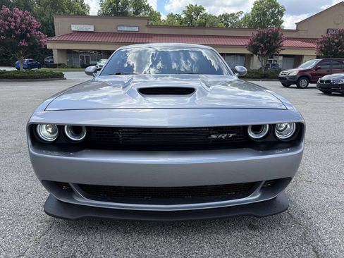 Used 2015 Dodge Challenger SRT w/ Technology Group RWD image 4