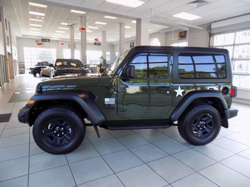 Certified 2023 Jeep Wrangler Sport AWD/4WD image 4
