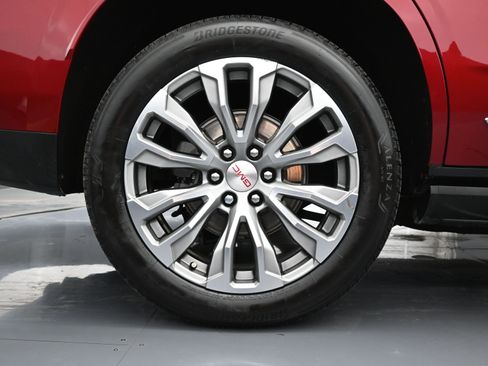 Used 2021 GMC Yukon Denali w/ Denali Ultimate Package image 18