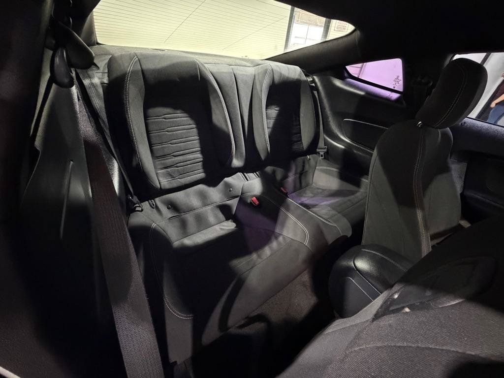 Used 2017 Ford Mustang GT RWD image 14