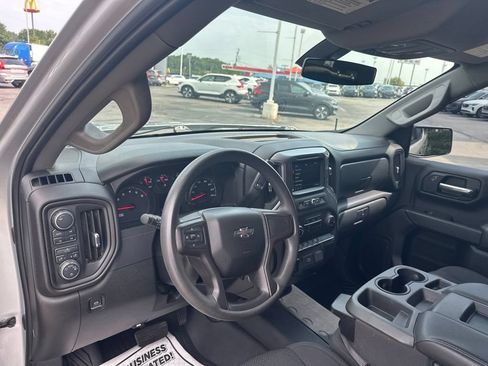 Used 2020 Chevrolet Silverado 1500 Custom Trail Boss w/ Custom Convenience Package AWD/4WD image 20