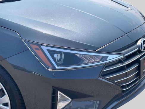 Used 2020 Hyundai Elantra SE w/ Cargo Package (C1) FWD image 10