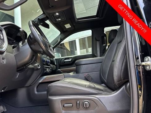 Used 2021 Chevrolet Silverado 1500 High Country AWD/4WD image 19
