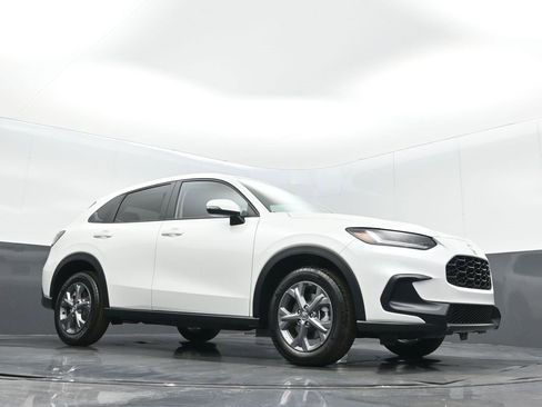 Certified 2026 Honda HR-V LX image 26