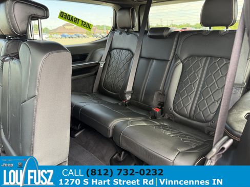 Used 2024 Jeep Grand Wagoneer Series III w/ Flexible Seating Group AWD/4WD image 14