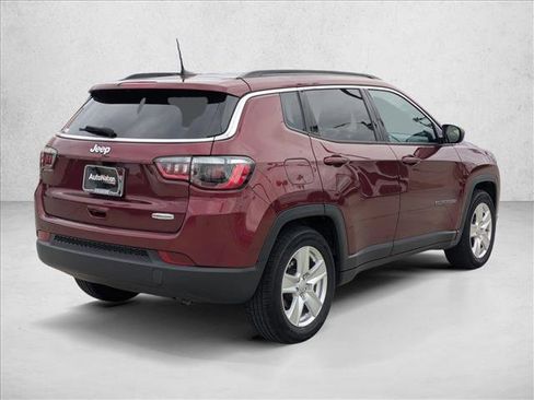 Used 2022 Jeep Compass Latitude image 5