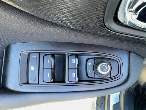 Certified 2025 Subaru Outback Premium image 22