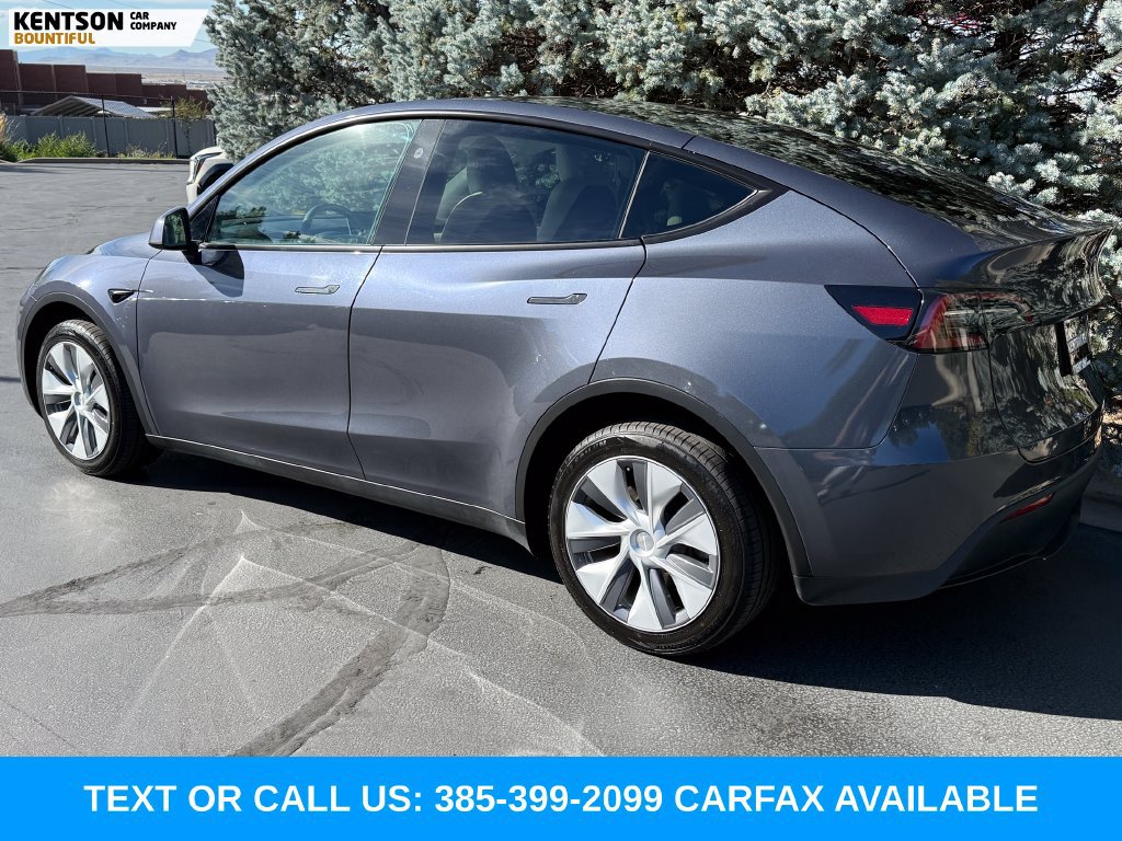 Used 2023 Tesla Model Y Long Range AWD/4WD image 5