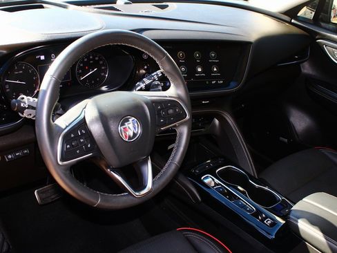 Used 2022 Buick Envision Essence w/ Technology Package I image 2