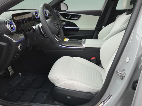 New 2026 Mercedes-Benz C 300 4MATIC Sedan image 30