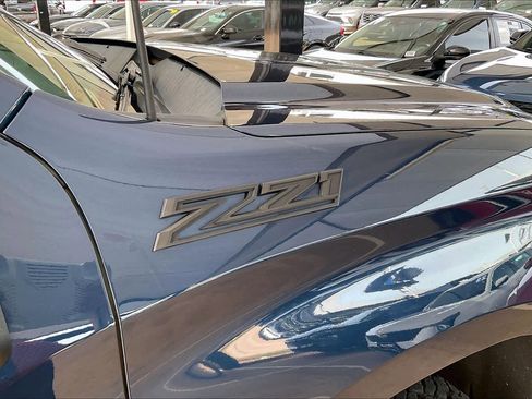 Used 2021 Chevrolet Silverado 1500 LT Trail Boss w/ Convenience Package II AWD/4WD image 10