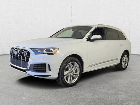 Used 2021 Audi Q7 3.0T Premium Plus w/ Executive Package image 3