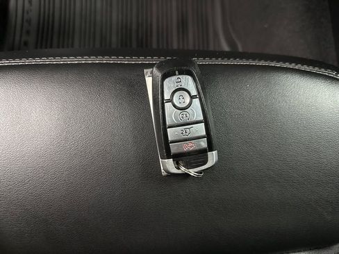 Used 2023 Ford Explorer XLT w/ Equipment Group 202A image 42