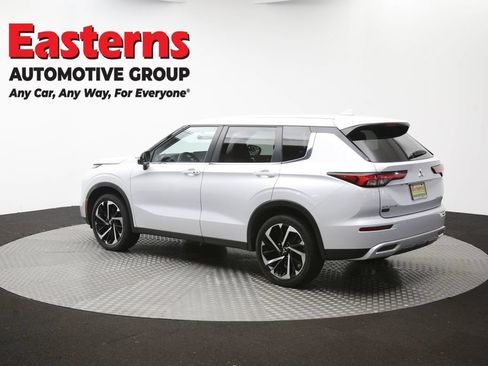 Used 2024 Mitsubishi Outlander SE AWD/4WD image 64