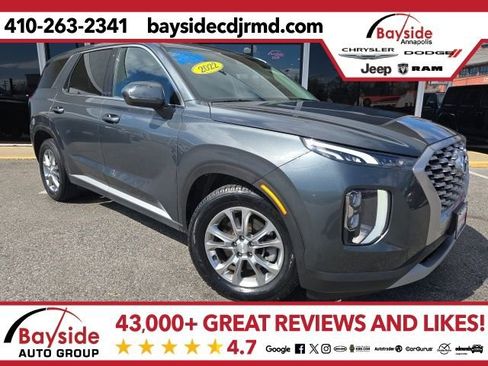 Used 2022 Hyundai Palisade SE image 1
