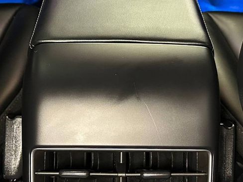 Used 2024 Tesla Model Y Performance image 38