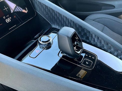 Used 2022 Polestar Polestar 2 image 18